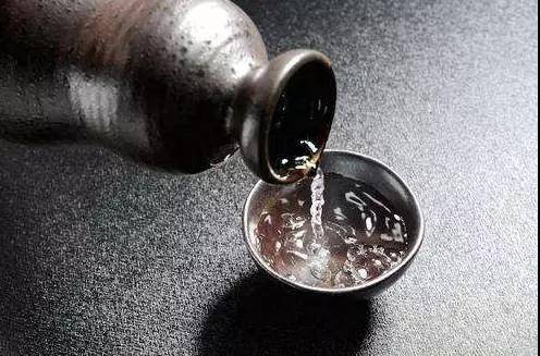 【适量饮酒 快乐生活】中日饮酒文化与传统比较